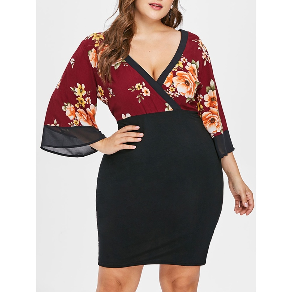 Plus Size Bell Sleeve V-Neck Floral Bodycon Dress